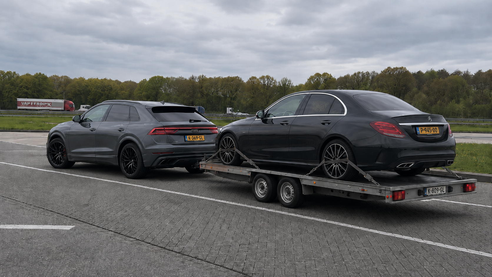Xclusive Transport trailer